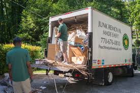 Best Hot Tub Removal  in North Branch, MN